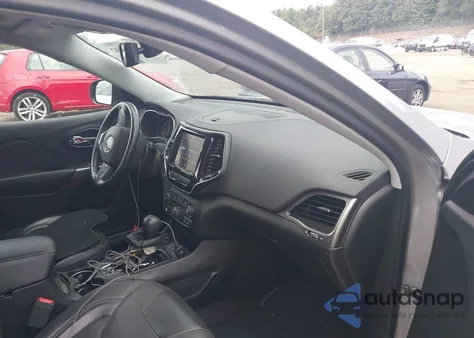 2019 Jeep Cherokee Limited 4X4 from USA, damaged, VIN 1C4PJMDN6KD152143